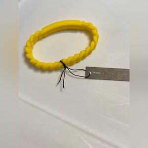 Marc Jacobs Hair Accessories for Women on Sale up to 90% Off  display picture 2